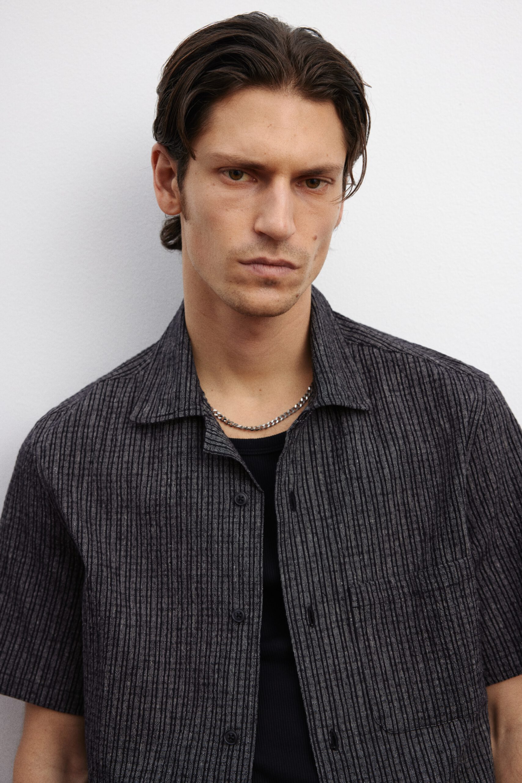 regular fit linen blend resort shirt