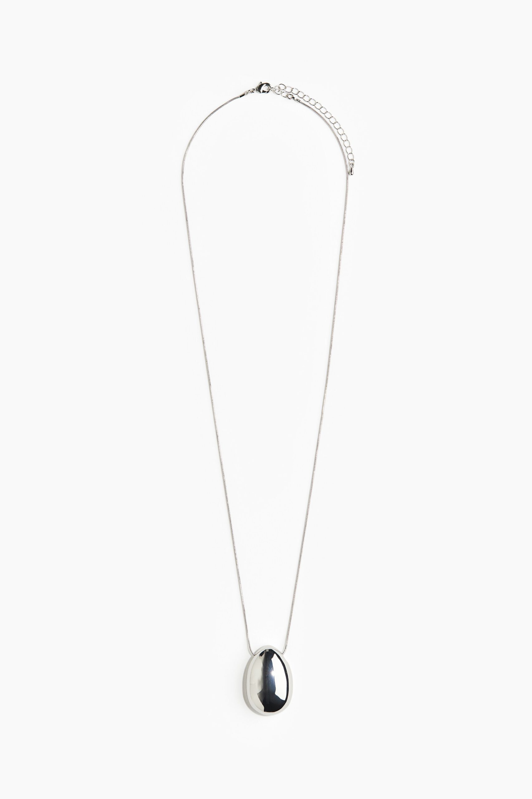 long pendant necklace